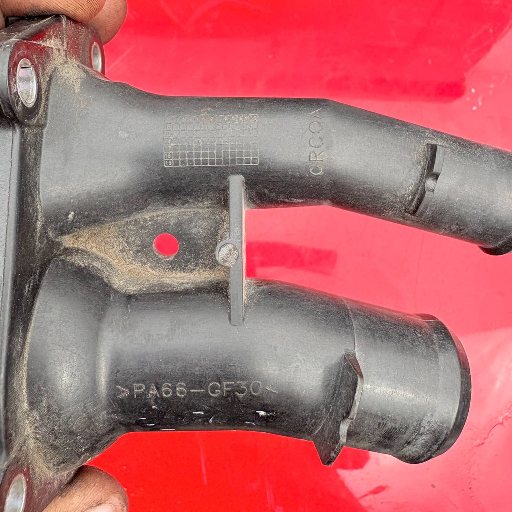 Thermostat Housing 2S6G9K478BD For Ford Focus Fiesta