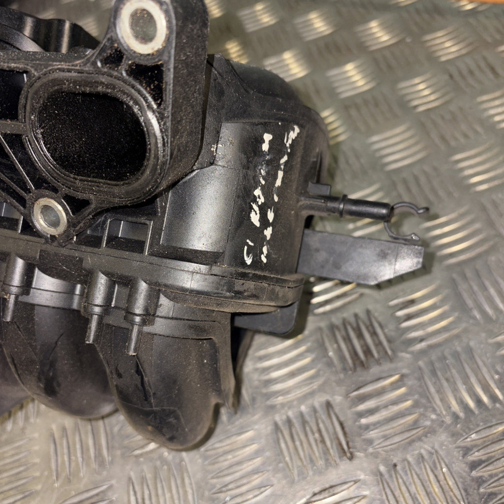 Peugeot 107 Inlet Manifold Injector Rail 1.0 Petrol 1KR Citroen C1 Toyota Aygo