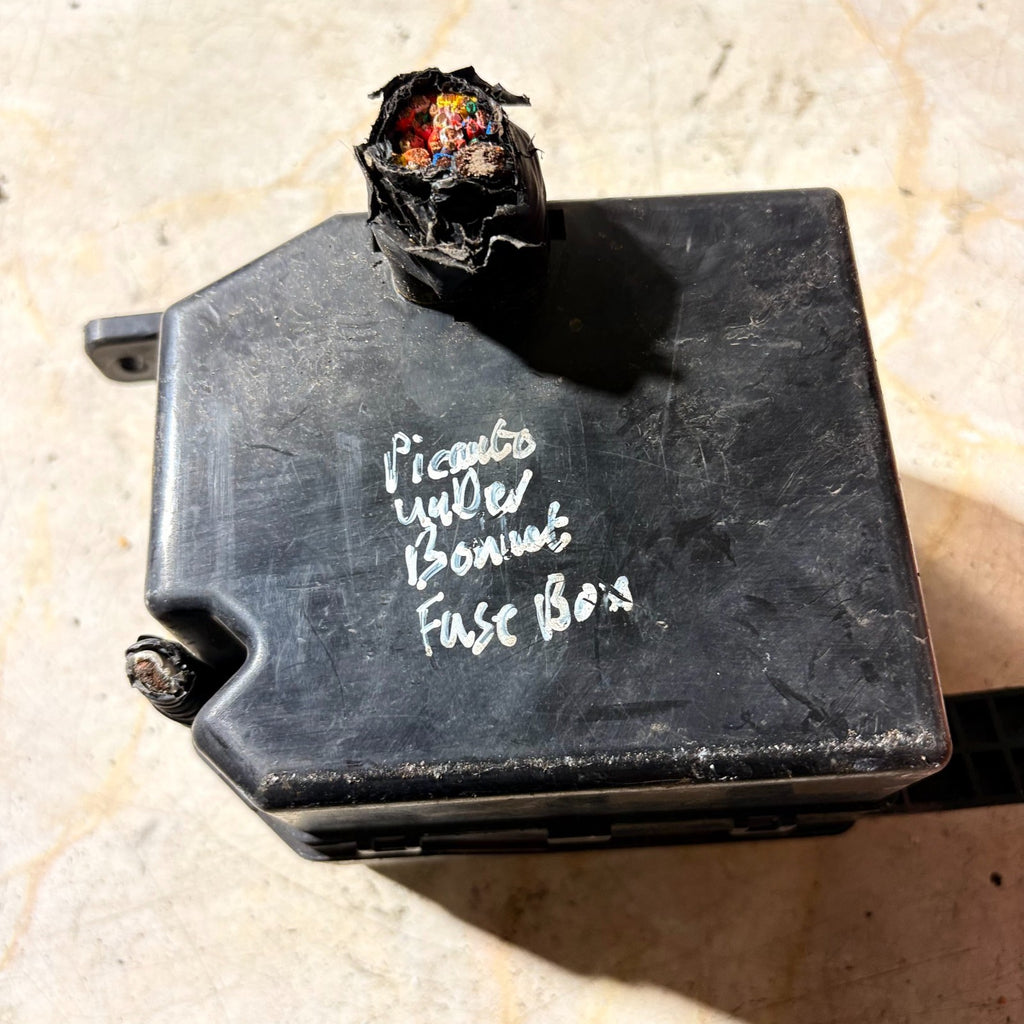 Kia Picanto Mk1 SA 2004-2007 Engine Bay Fuse Relay Box 91940-07500 Under Bonnet