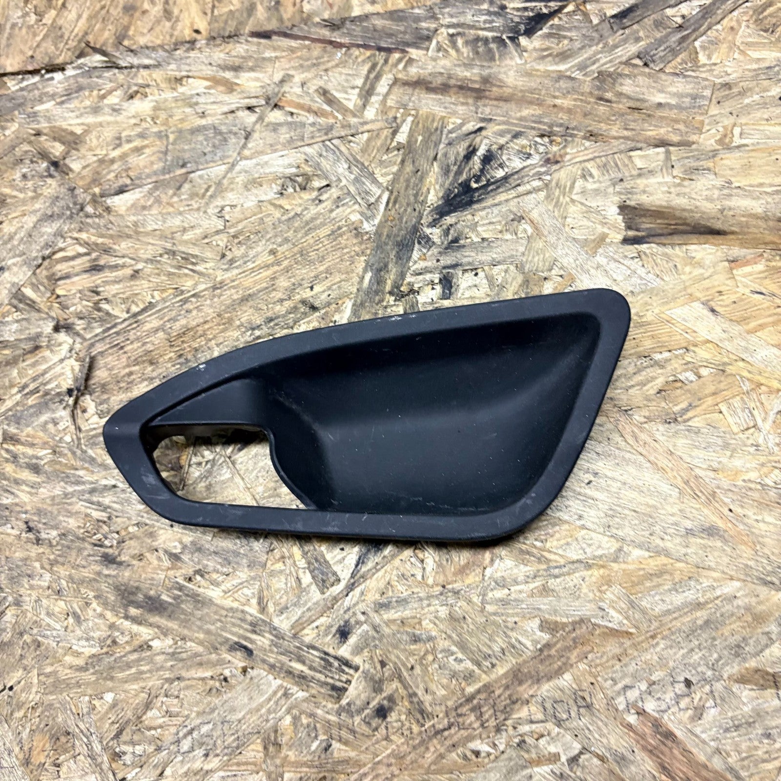 BMW 1 Series F20 F21 Front Left Interior Door Handle Surround Trim 14290410