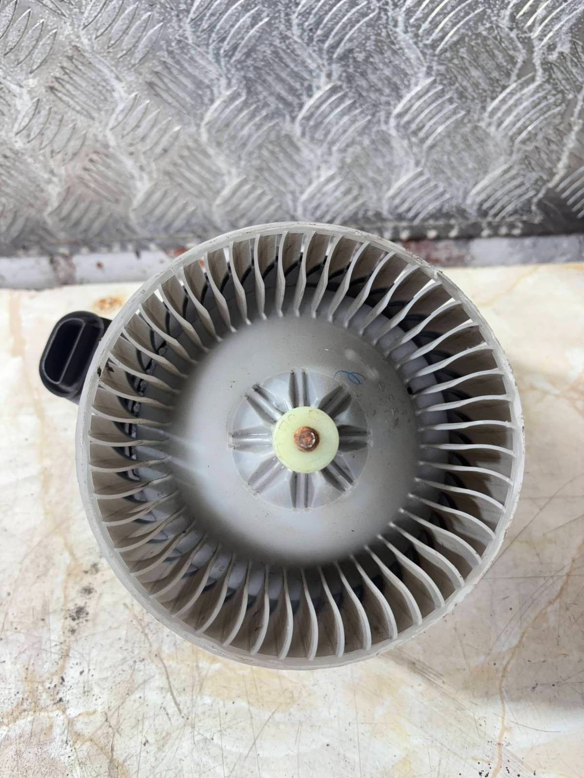 Toyota Auris E15 Mk1 2006-2012 HVAC Blower Motor AV272700-8693 272700-8693