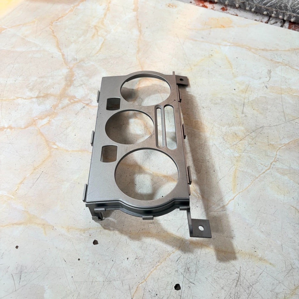 2004 NISSAN CUBE CENTRE CONSOLE HEATER CONTROLS SURROUND TRIM
