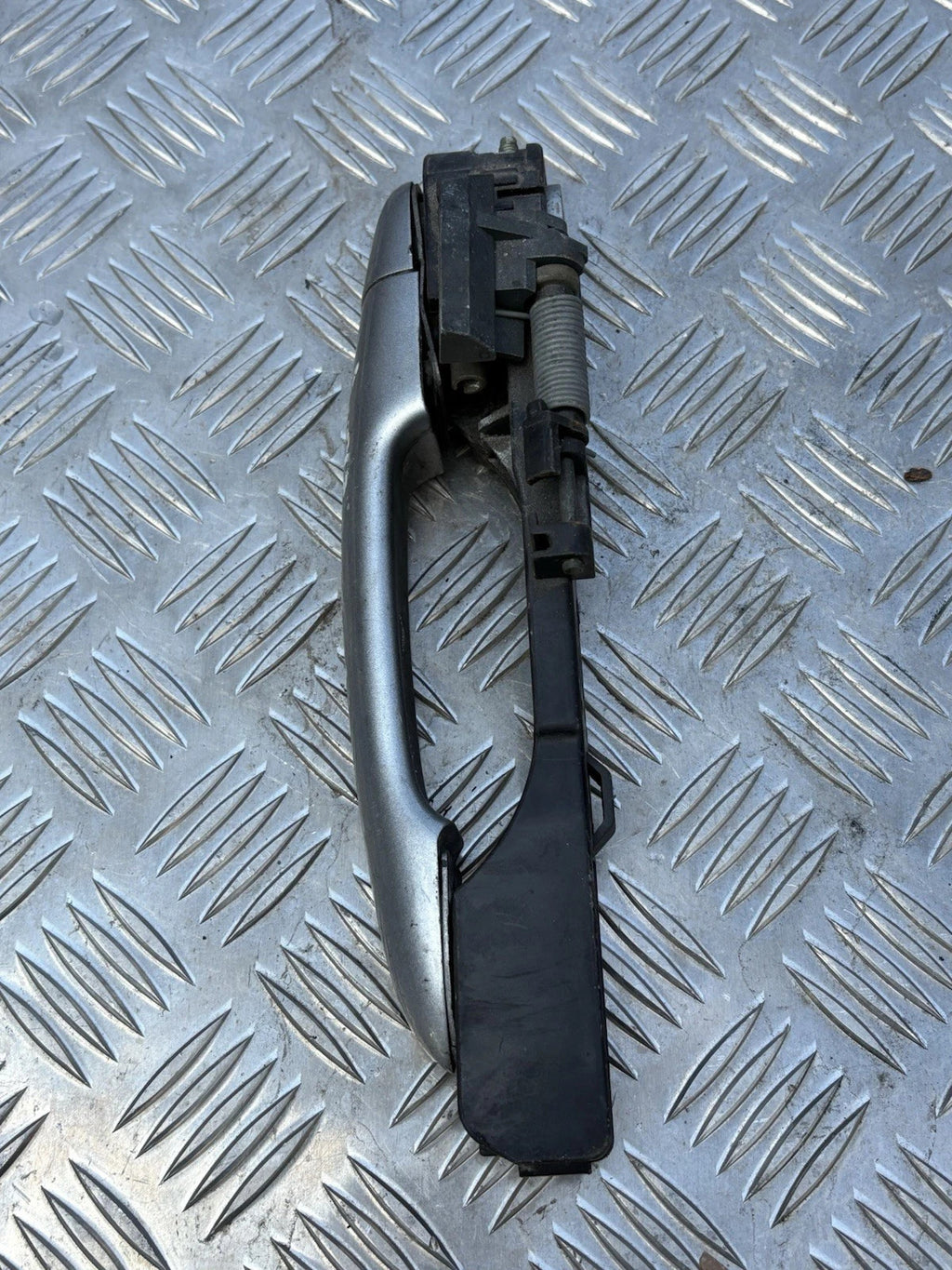 Nissan Primera 2006 P12 Osr Drivers Rear Right Outer Door Handle 80610-av600
