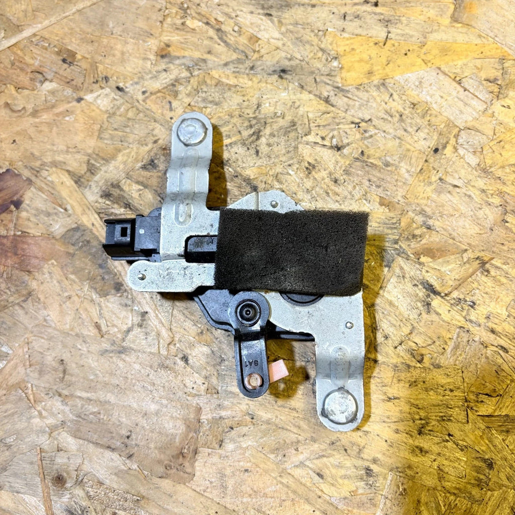 Kia Rio Mk2 JB 2005-2011 Boot Tailgate Central Lock Actuator Motor Solenoid