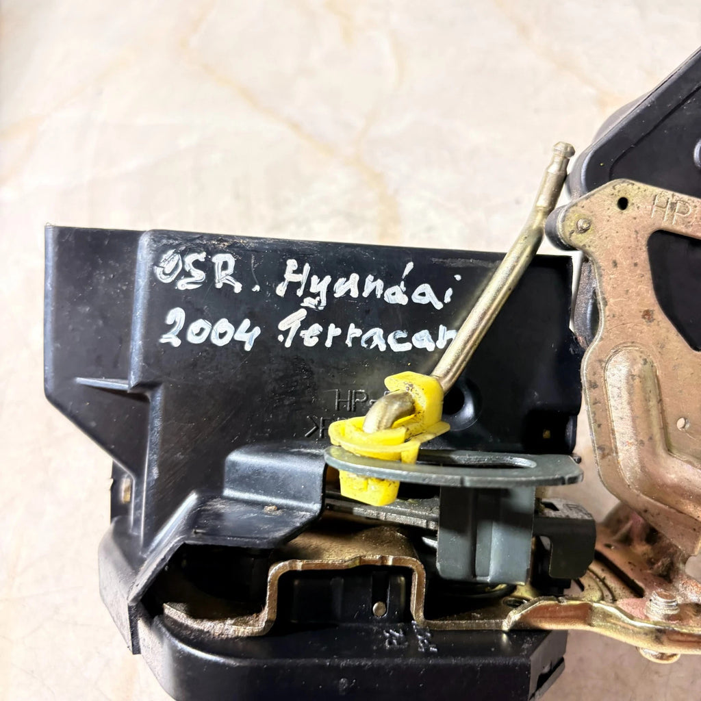 Hyundai Terracan 2001-2007 Rear Right Door Lock Latch Actuator 81420-H1020