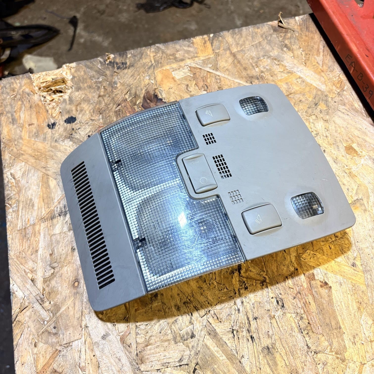 Audi A4 B6 8E 2002-2005 Overhead Roof Light Alarm Ultrasonic 8E0951177