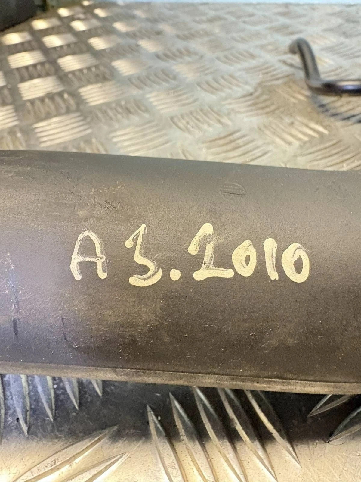1K0129684AE Air Intake Hose VW Golf V 04-09 Golf VI 08-12 Audi A3 07-13