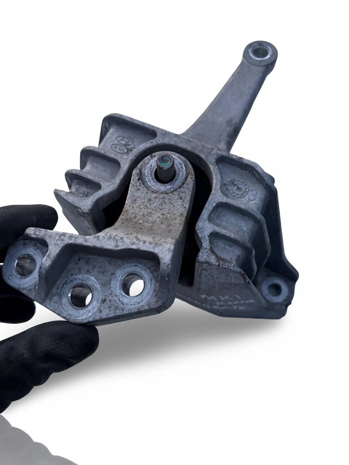 HYUNDAI KONA ENGINE MOUNT RIGHT 1.6 PETROL 21810J9100 MK1 OS 2017-2023