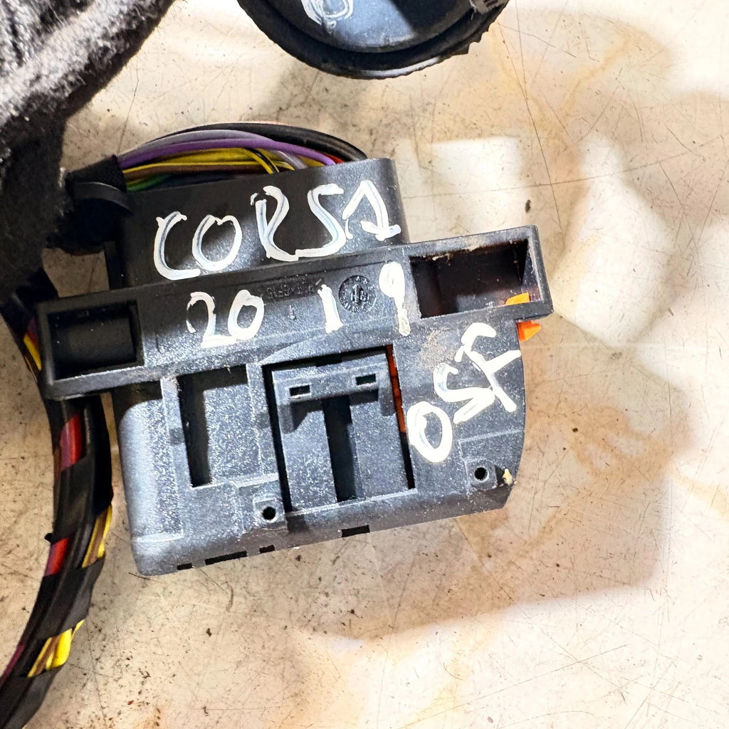13359459 Vauxhall Corsa E 2014-2019 Door Card Wiring Loom Driver Right Side