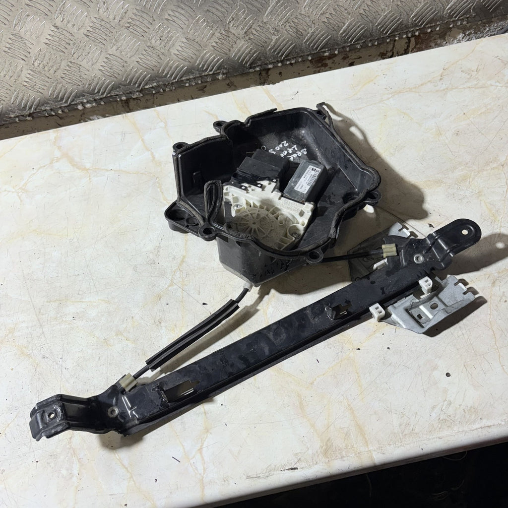 Seat Leon 1P 2005-2012 Rear Right Electric Window Motor Regulator 1K0959704N