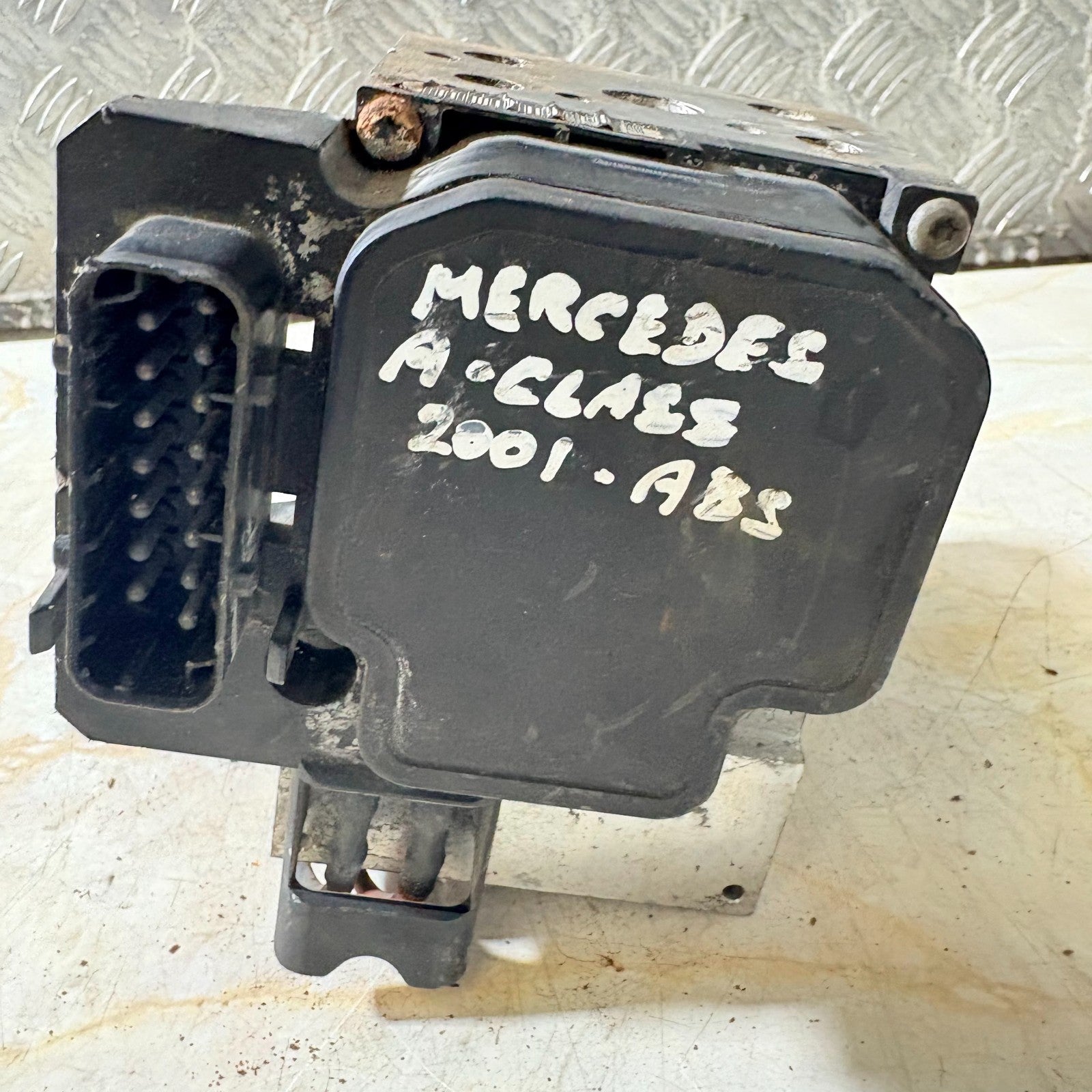 Mercedes A-Class W168 1998-04 ABS ESP Pump A0034314512 Bosch 0265202412