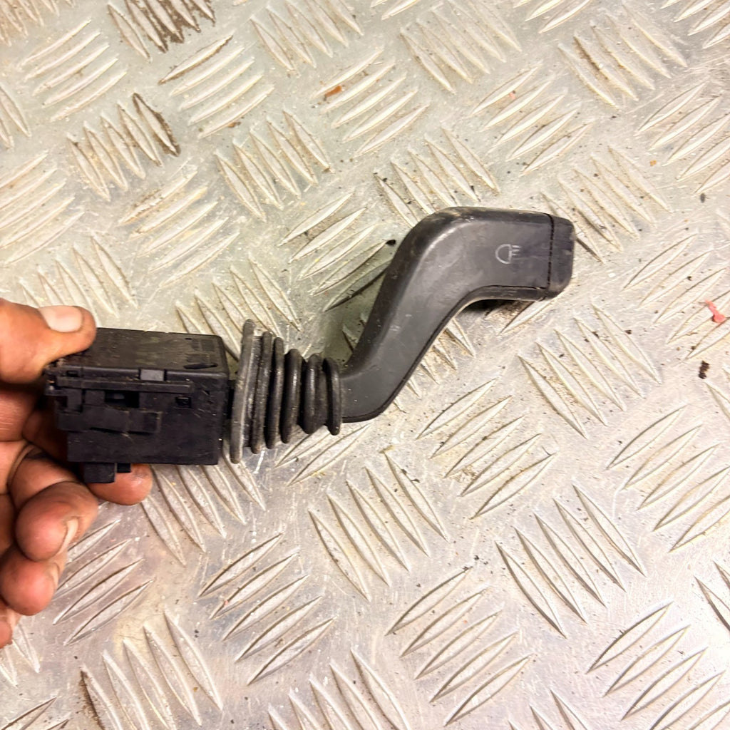 Vauxhall Corsavan indicator control stalk 09185417 2001-2006