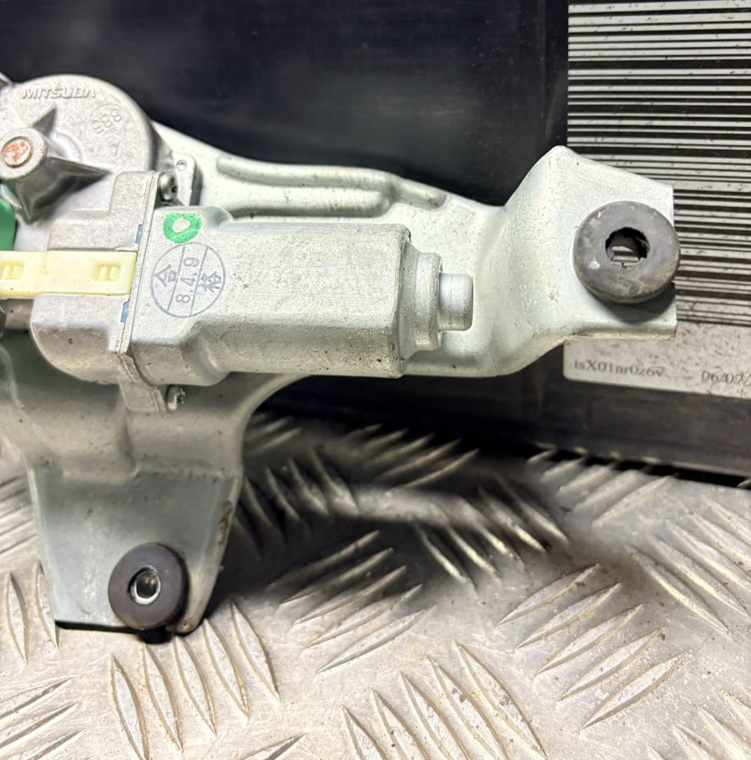 MITSUBISHI OUTLANDER MK2 2007-2012 REAR WINDSCREEN WIPER MOTOR 33885