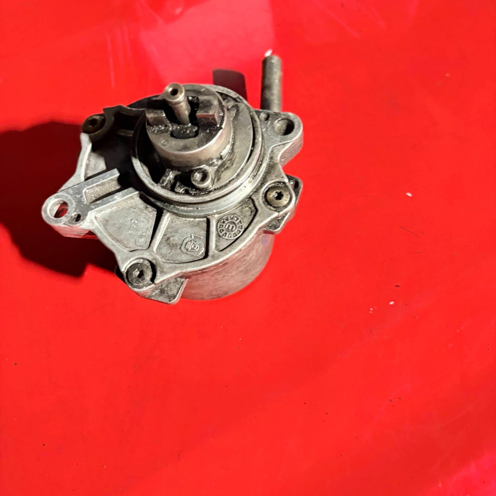 MERCEDES W203 W210 OM611 OM612 VACUUM PUMP A6112300065 PIERBURG