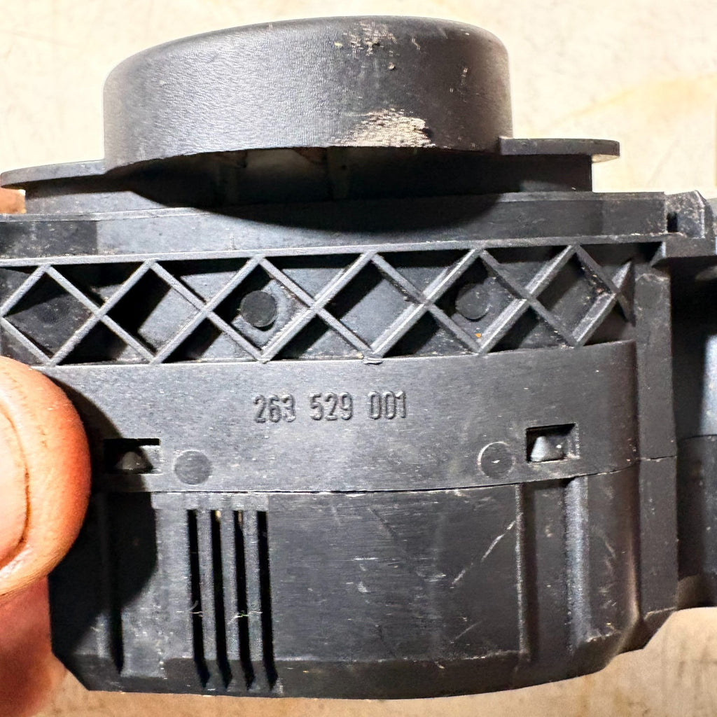 Ford Transit Connect 2003 Air Circulation Switch 263529001