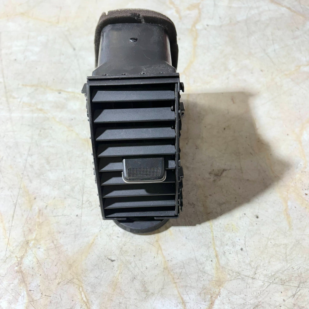 Toyota Prius 1997-2003 Dashboard Air Vent Passenger Front Left Side 455641-7010