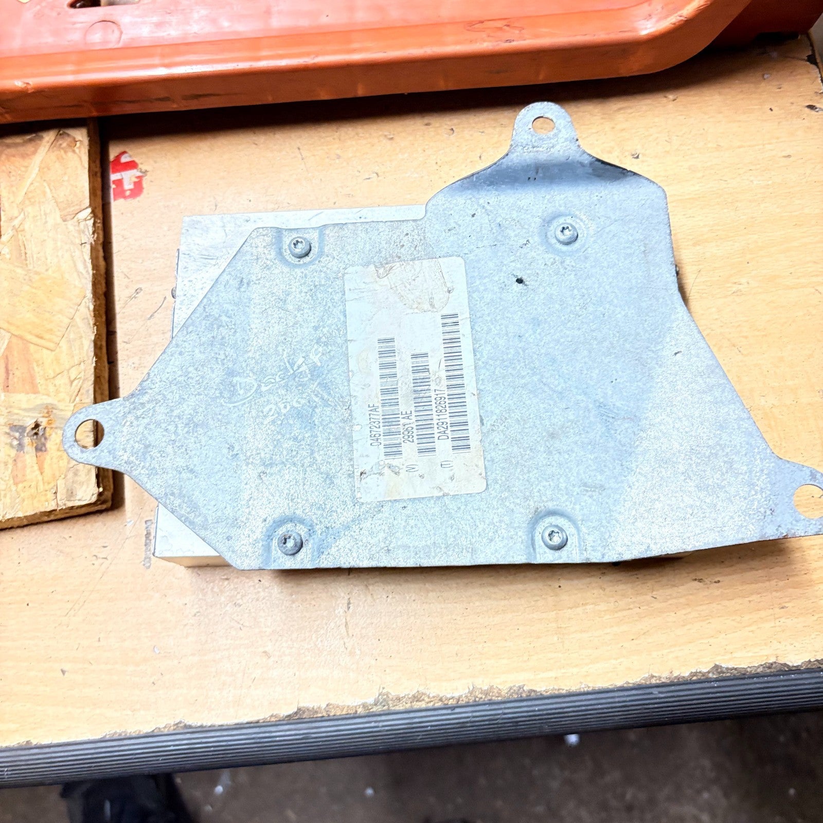 Dodge Caliber 2006 Amplifier Audio Control Module 04672377AF