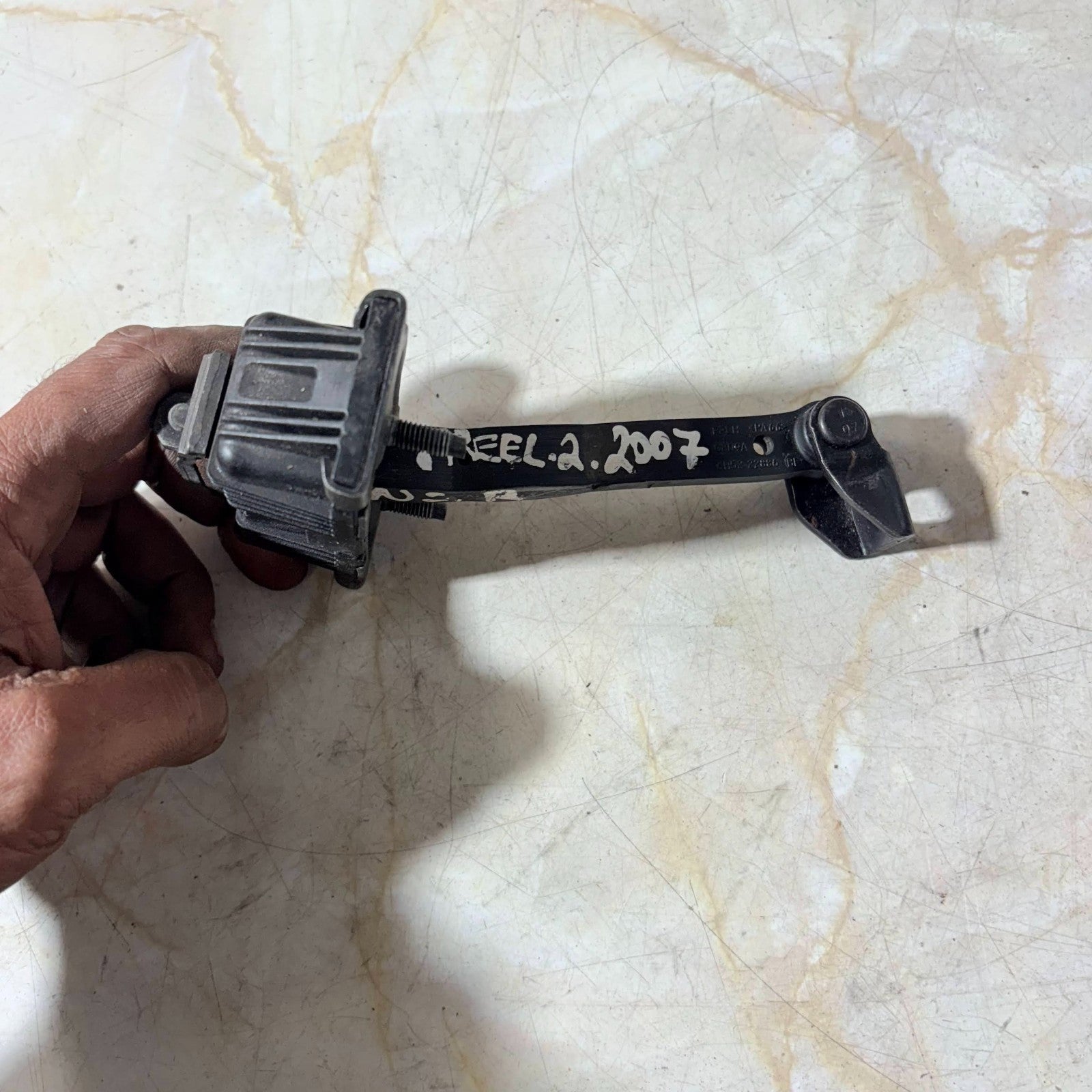 LAND ROVER FREELANDER 2 2007 LEFT REAR DOOR STOP CHECK STRAP