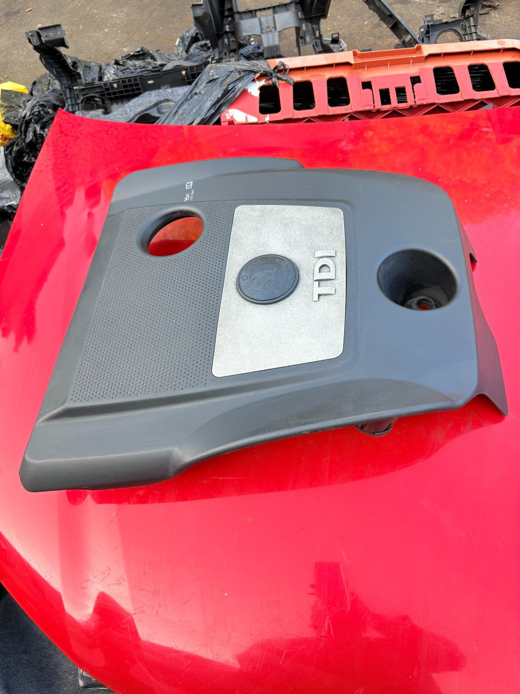 SKODA FABIA ENGINE COVER 038103925GB 1998-2006