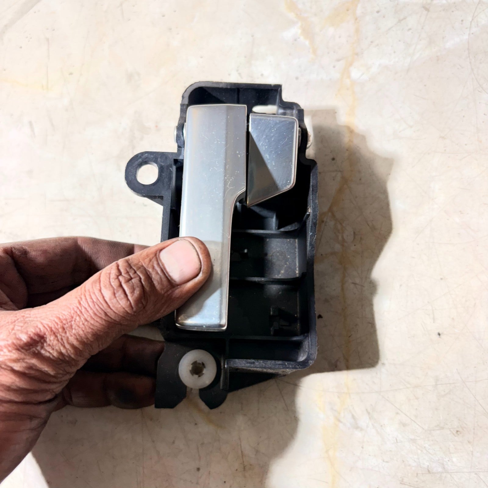 FORD KUGA DOOR HANDLE REAR LEFT PASSENGER SIDE INTERIOR 3M51R22601 2008-2012