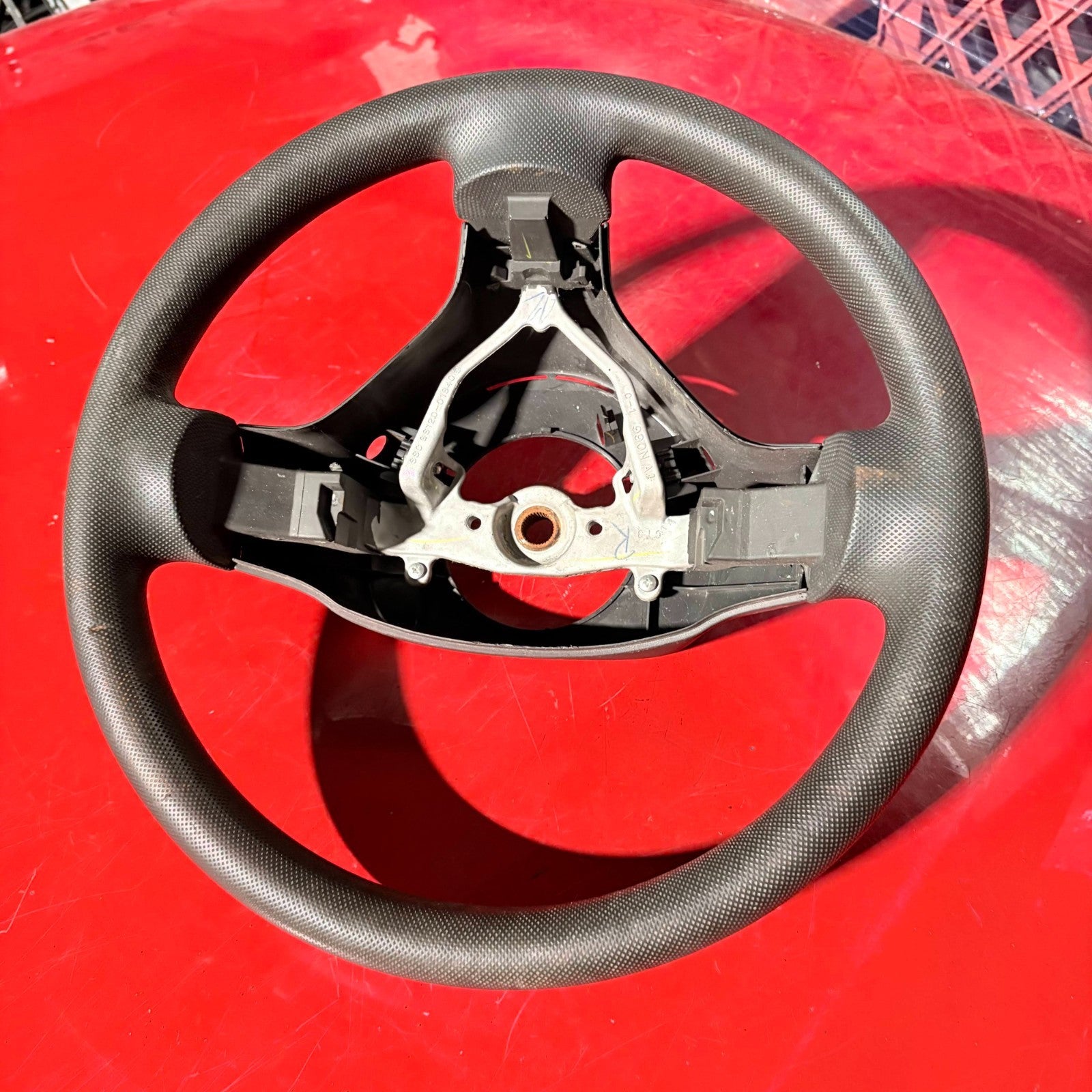 Peugeot 107 Citroen C1 Toyota Aygo Steering Wheel 3 Spoke GS120-01840 2005-2014