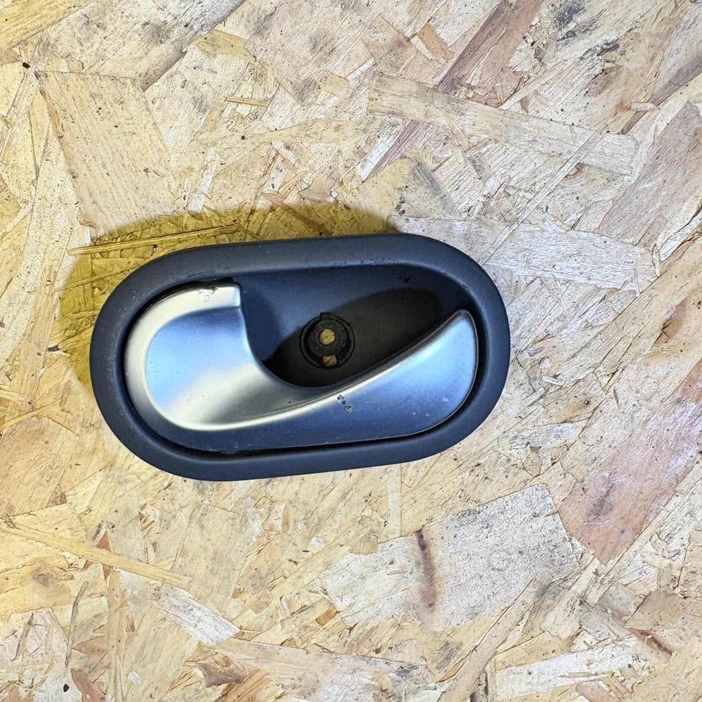 Renault Grand Scenic 2004 Left Passenger Nearside Rear Inner Door Handle