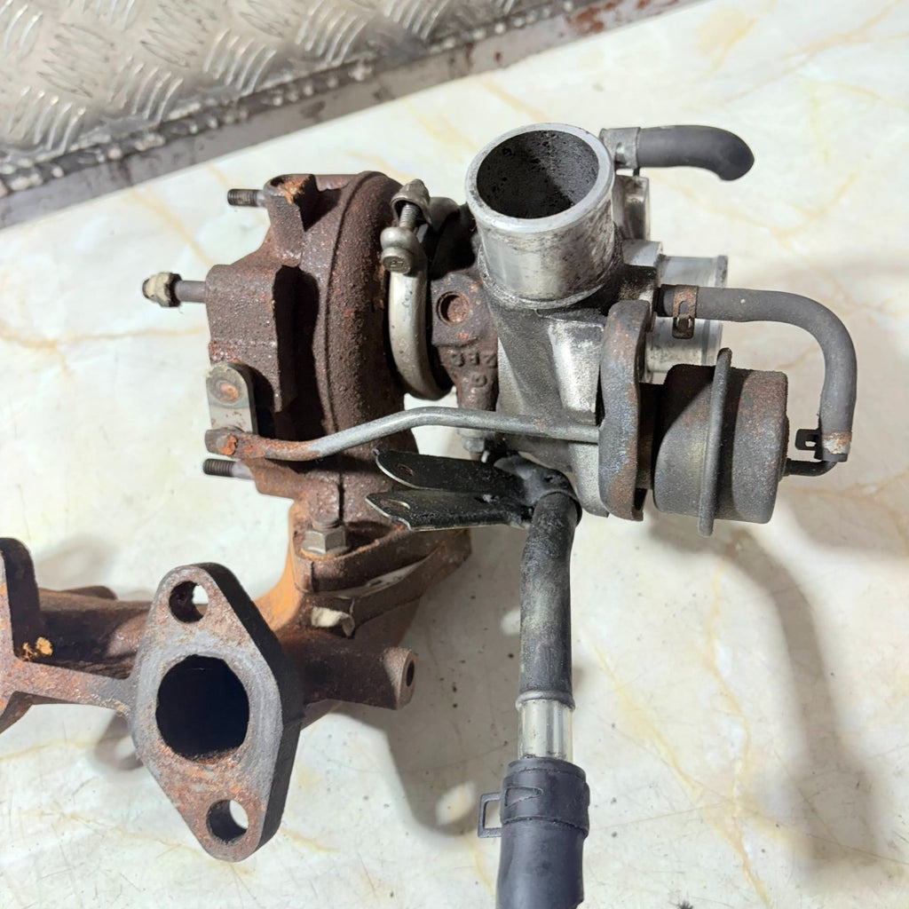 Toyota Avensis T22 2.0 D-4D Turbocharger 17201-27010 VB6 RHF4 1CD-FTV 1999-2003