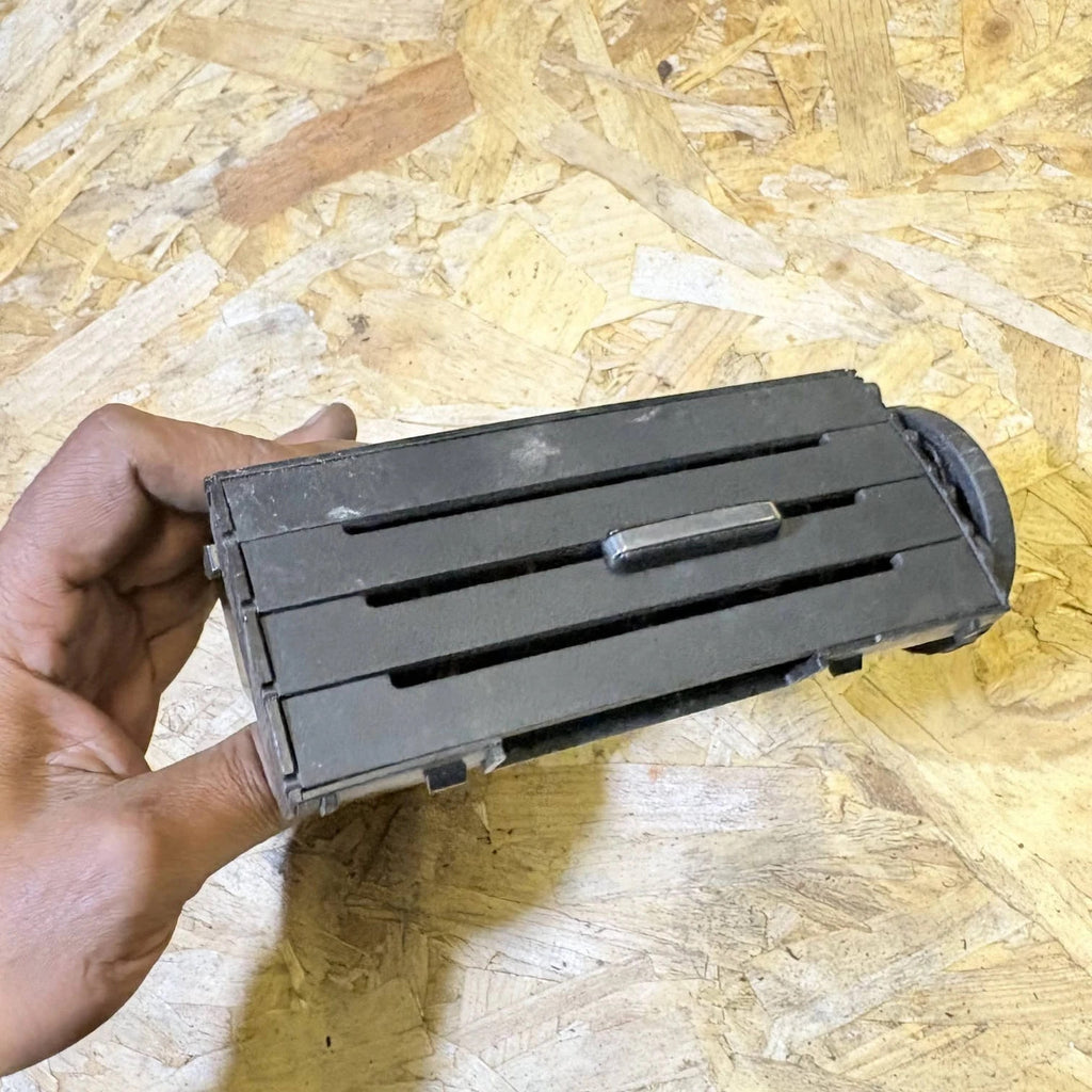 05258002 Ford C-Max Mk1 2003-2007 Front Dash Air Vent Grille Driver Side