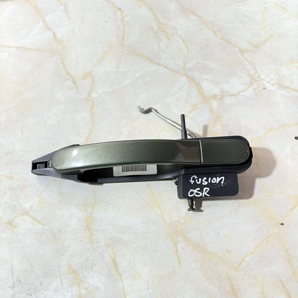 2n11n264a26cn 2n11n26Door HandleExterior, rear right side for F UK205792-29-2007