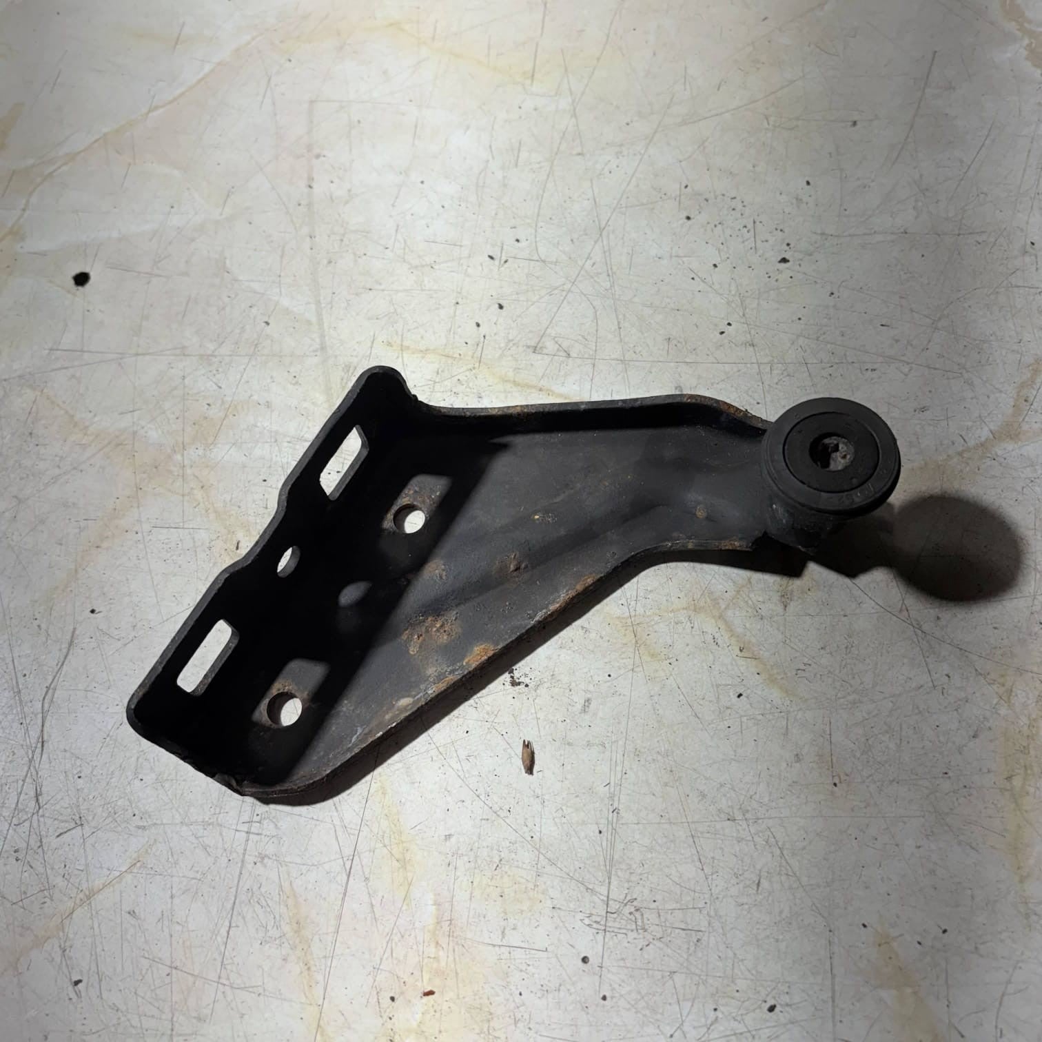 Vauxhall Combo C 2001-2011 Sliding Door Roller Bracket NS GM 09179777