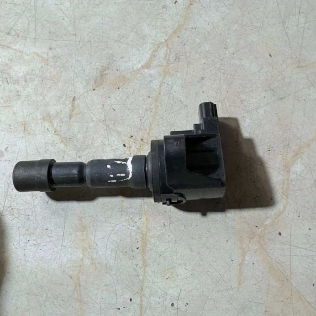 Honda CR-Z 1.5 Hybrid 2010-2016 Ignition Coil-On-Plug 3-Pin CM11-116 Hitachi