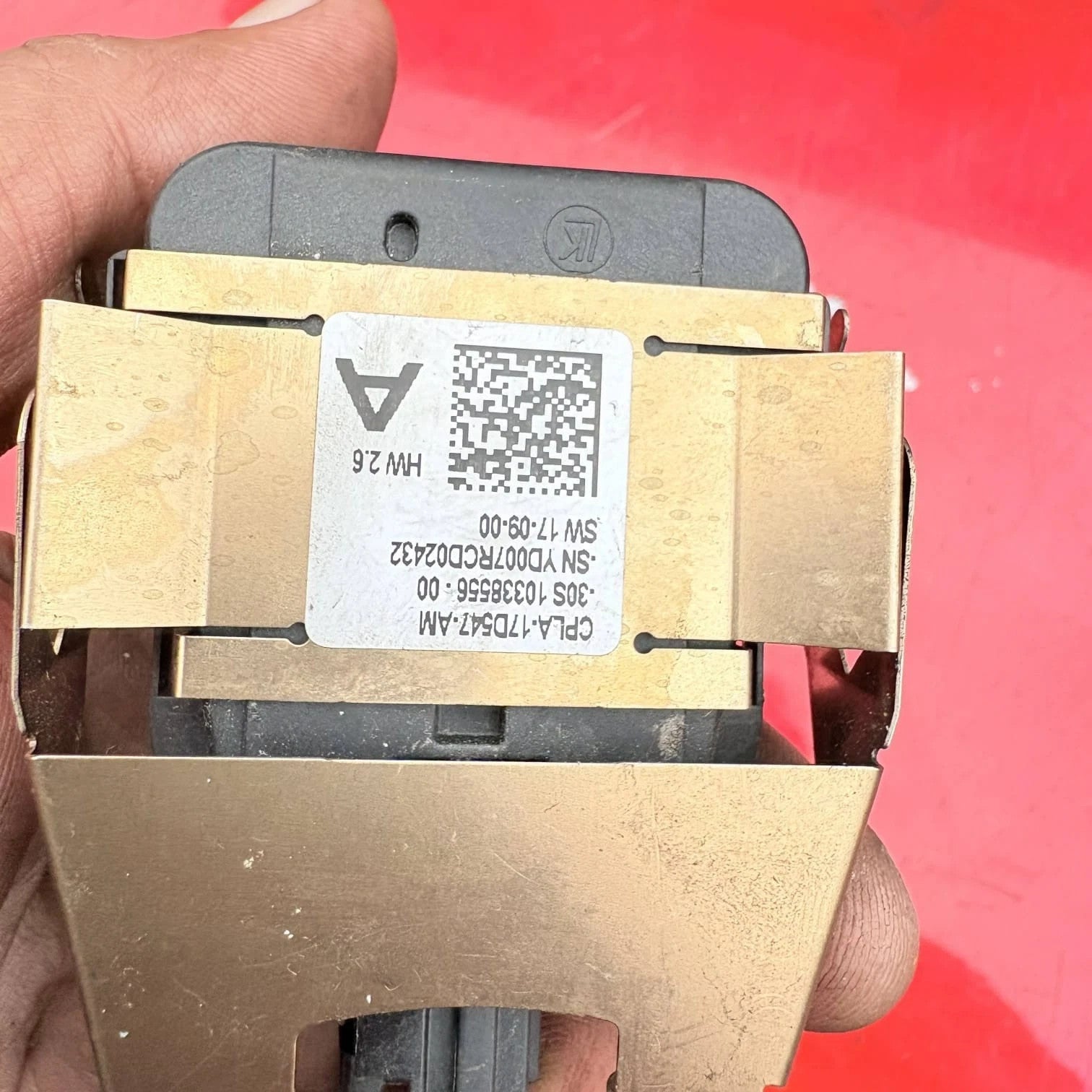 RANGE ROVER EVOQUE L538 FRONT WINDSCREEN RAIN SENSOR 2018 CPLA-17D547-AM