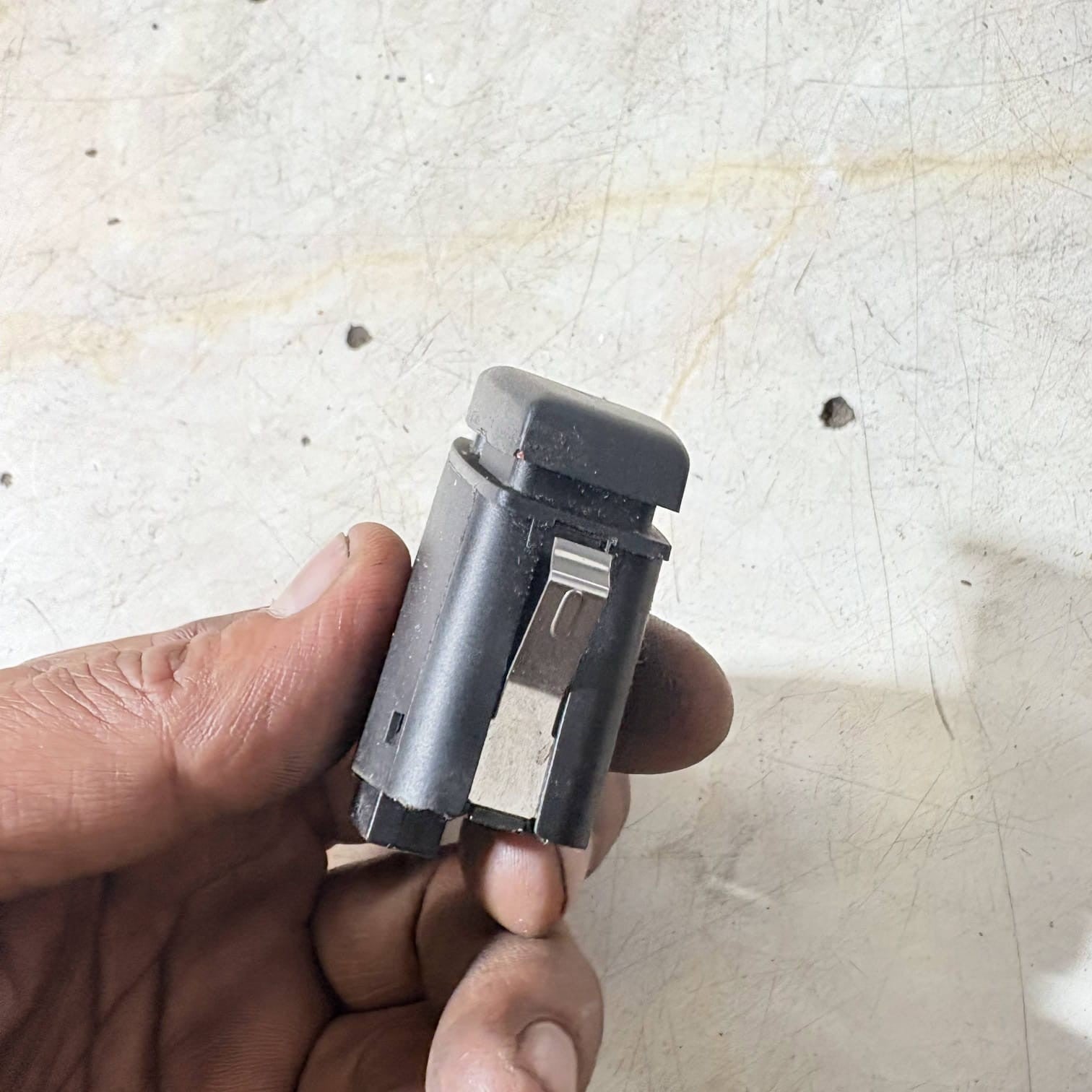 BMW 5 SERIES E60 E61 HAZARD LIGHT SWITCH 6919506 2012