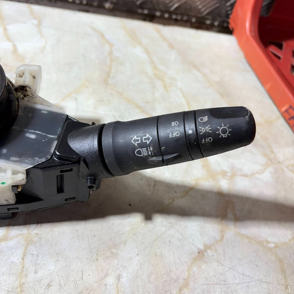 NISSAN X-Trail T30 (2001-2007) Indicator Wiper Stalk Switch