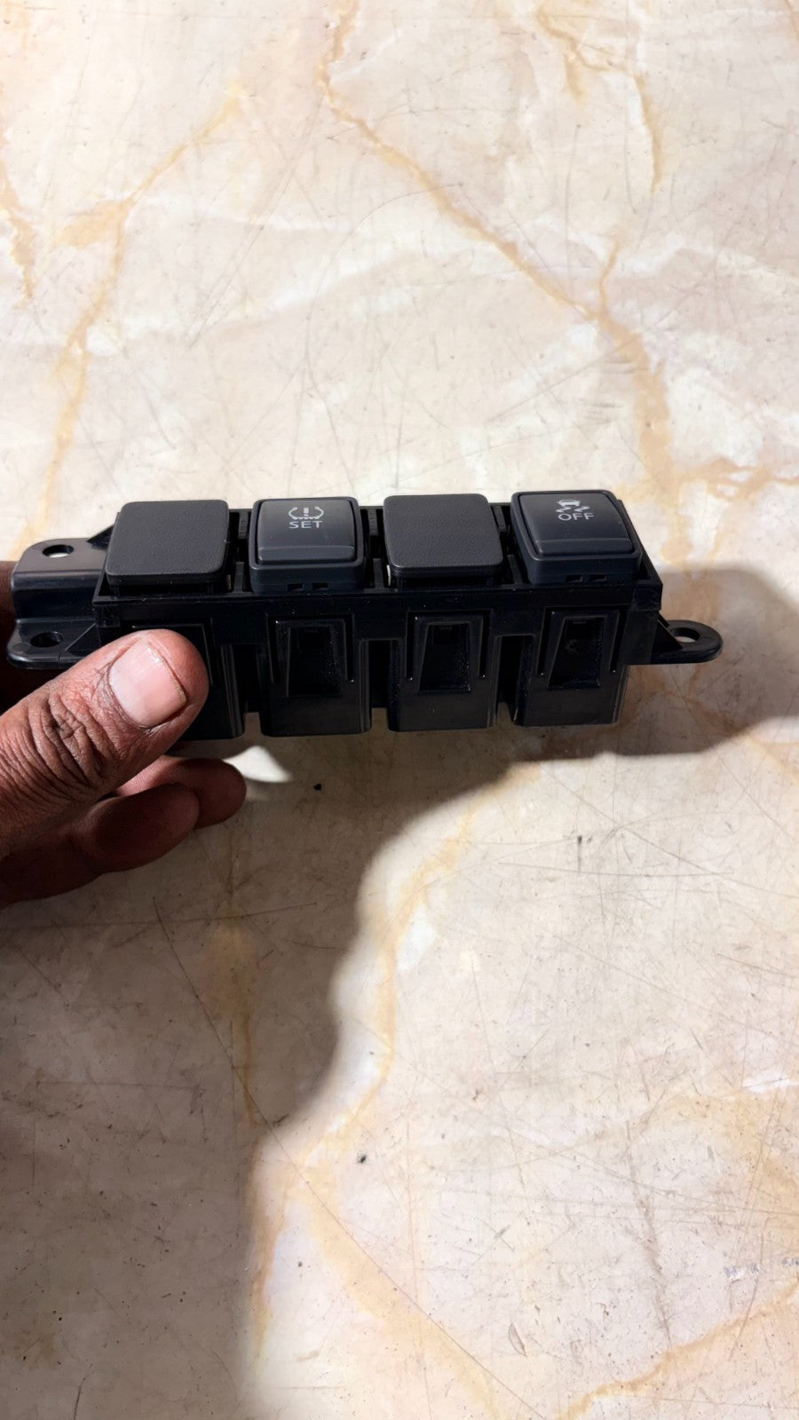 2010-2019 NISSAN JUKE F15 TRACTION CONTROL SWITCH PANEL