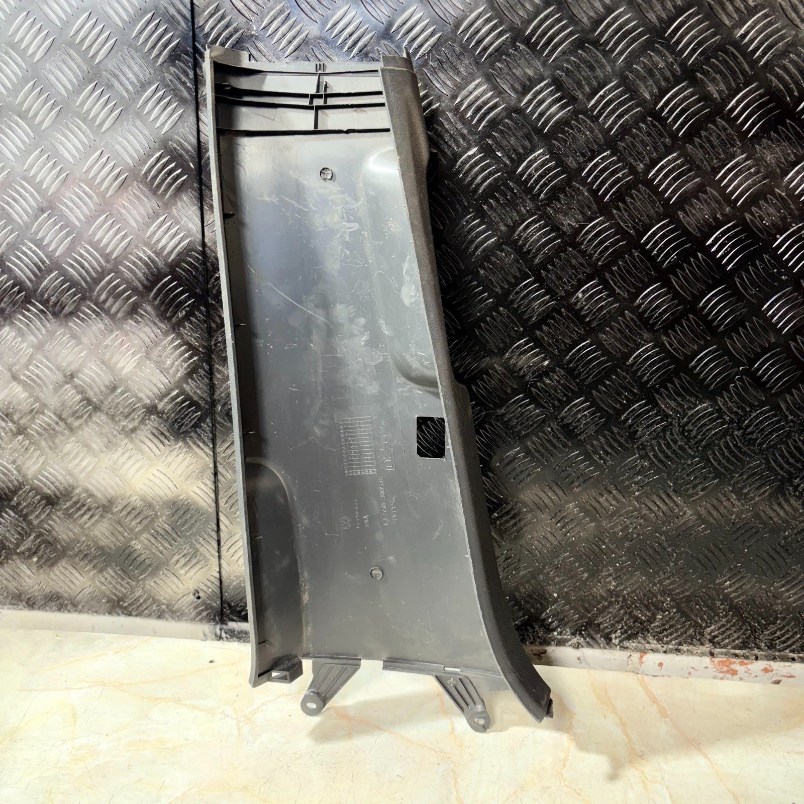 VW Golf MK5 2003-2009 Right Driver Side Offside Lower B Pillar Trim 1K4867298C