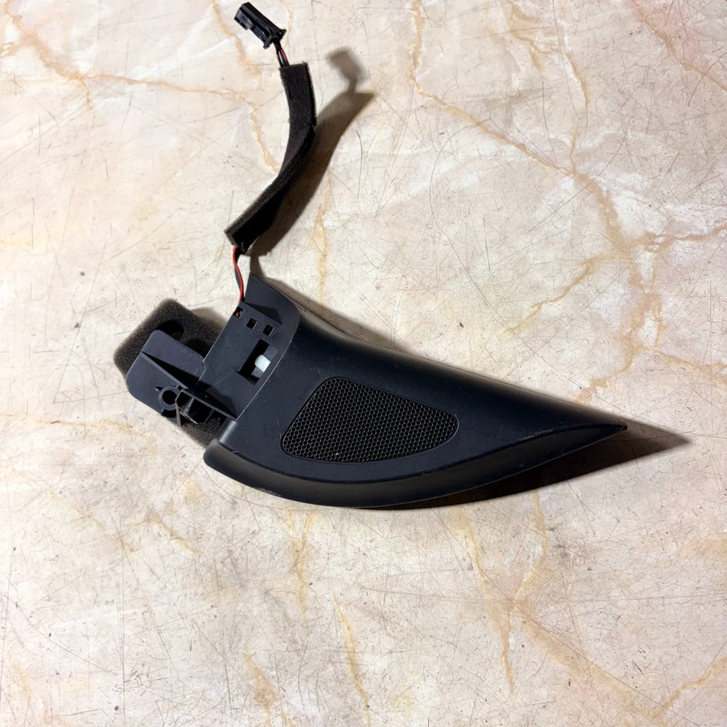 VW Golf MK5 03-09 Front Left Inner Mirror Trim Tweeter Speaker 1K0837993A