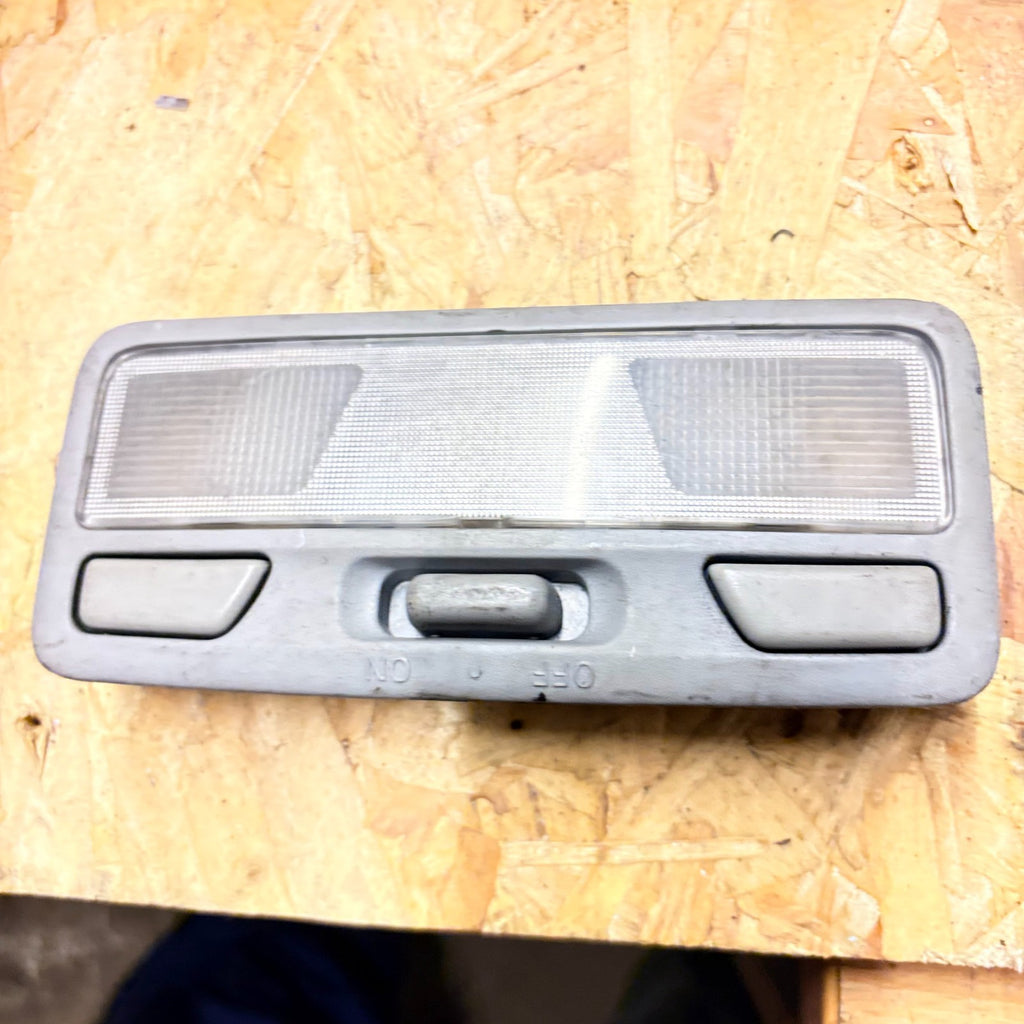 2001 MITSUBISHI SHOGUN INTERIOR LIGHT