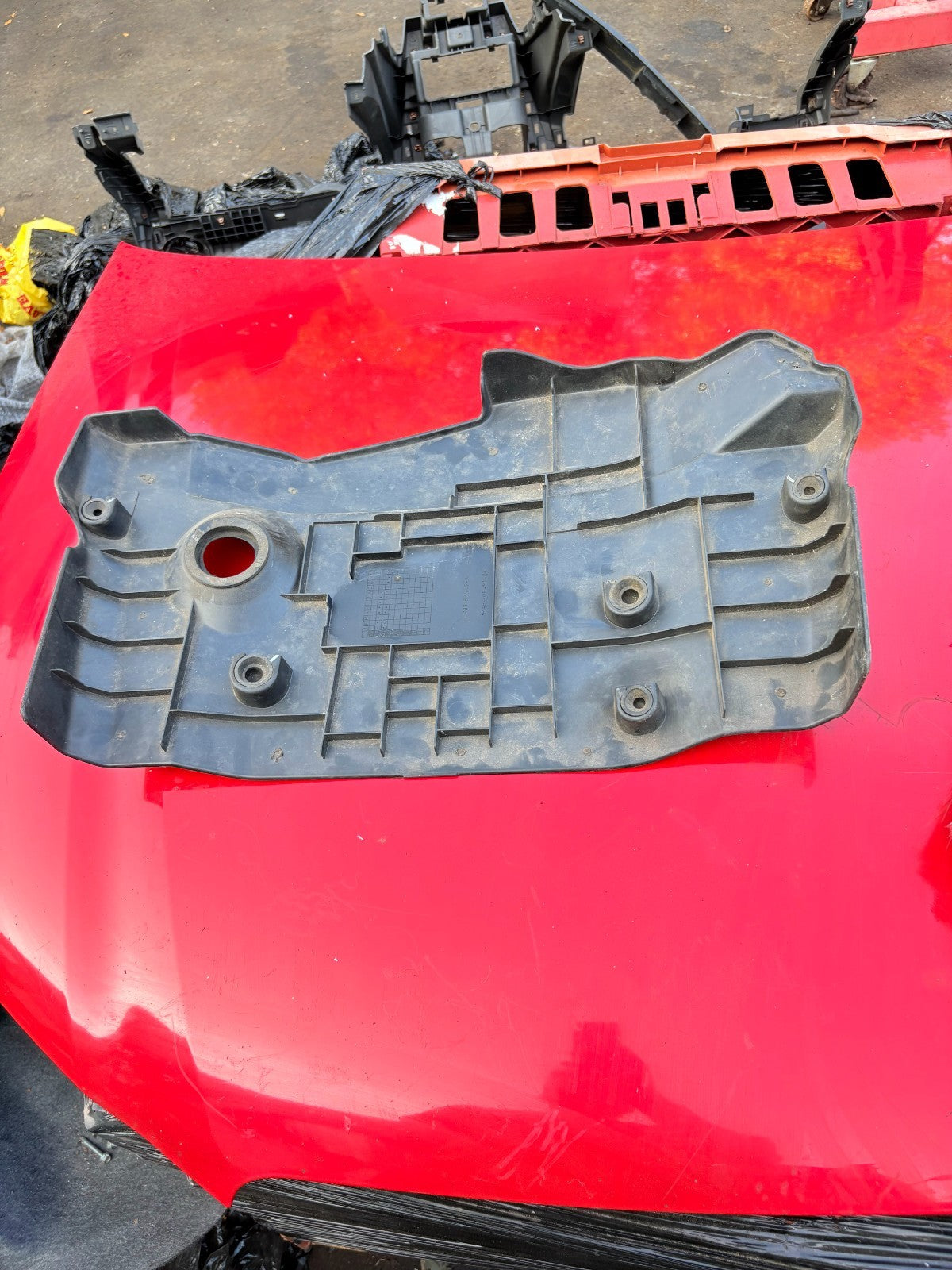 Jaguar S-Type X200 2.7 Diesel Engine Cover Trim 4R83-6A949-AD 2005-2008