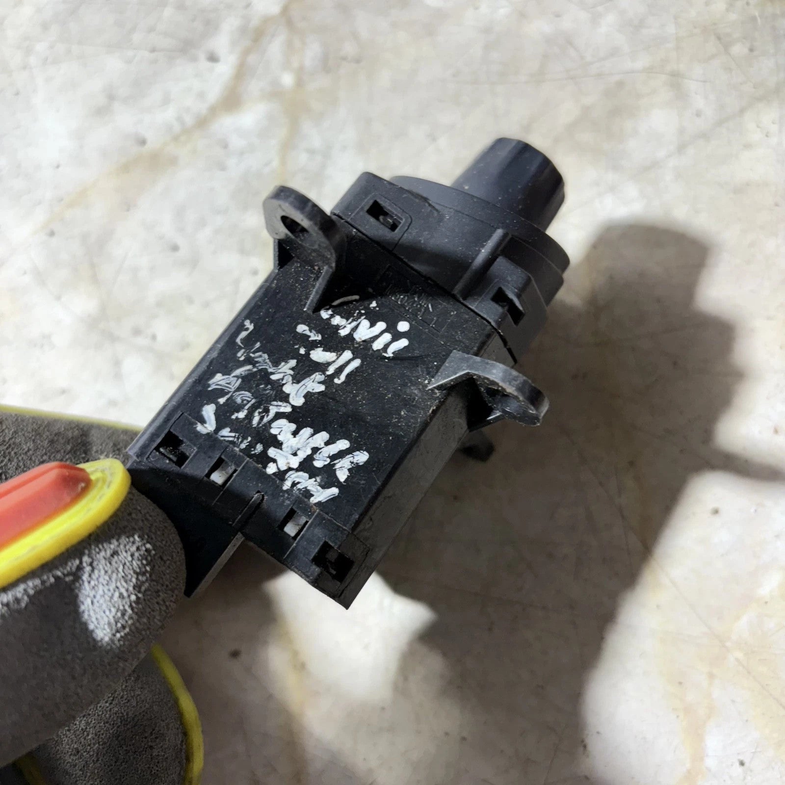 Honda Civic MK8 2006-12 Headlight Adjuster Switch Headlight Level Adjust Switch
