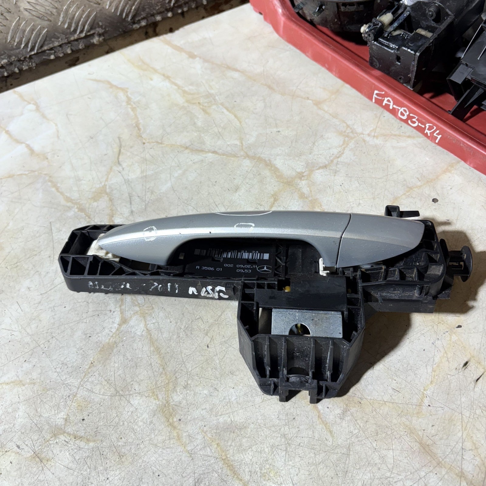 Mercedes E-Class W212 W176 W204 W246 CLA GLA Left Door Handle A358601