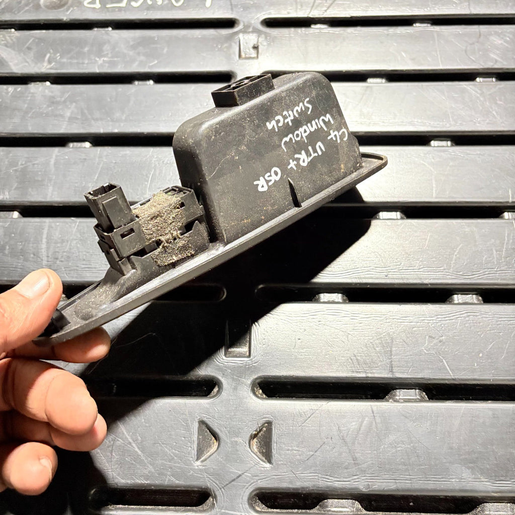 Citroen C4 VTR Plus Right Offside Rear Electric Window Switch 11-15