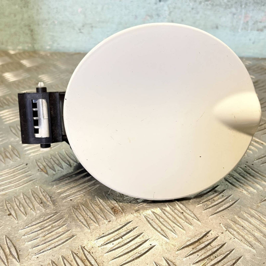 FIAT 500 500C 2007-2024 FUEL FILLER FLAP DOOR COVER WHITE 268A 51785379