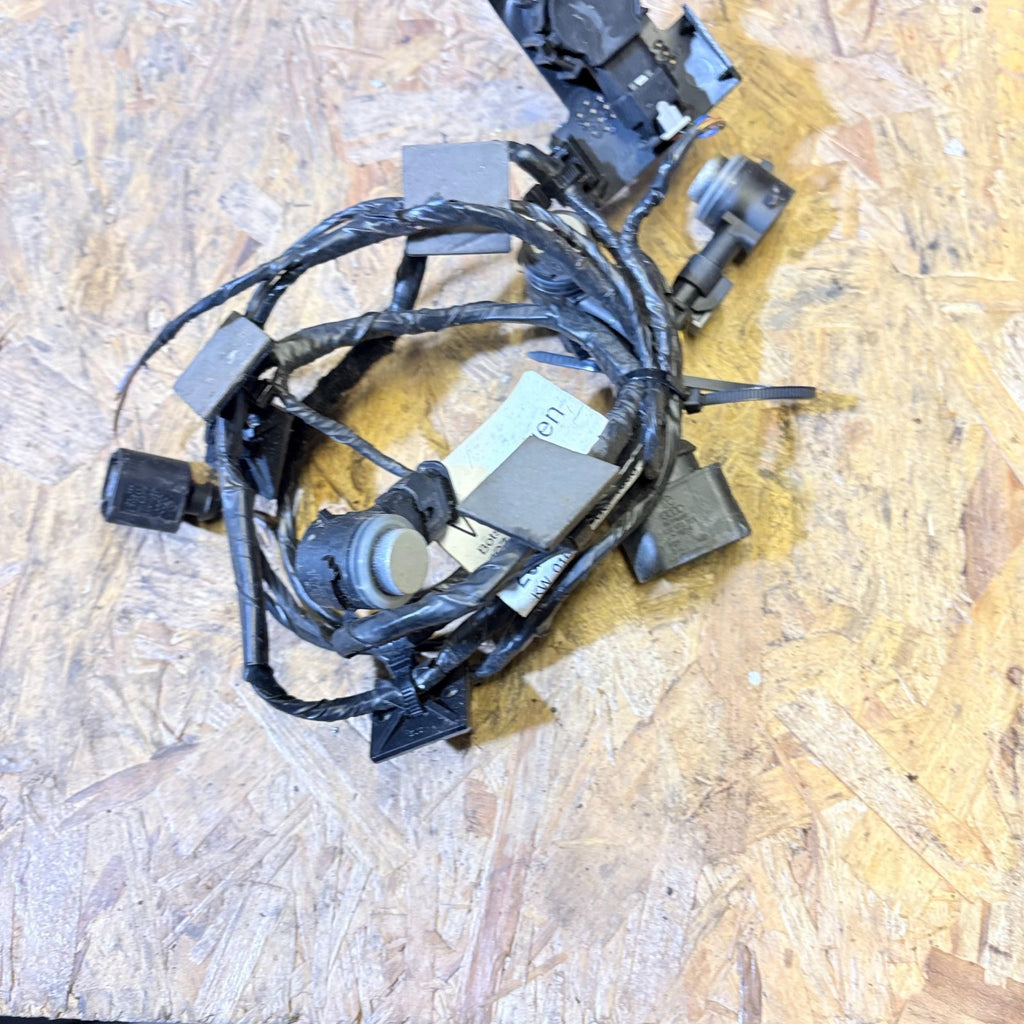 2017-23 VW POLO REAR BUMPER PDC SENSOR WITH WIRING LOOM HARNESS 8K0973702D