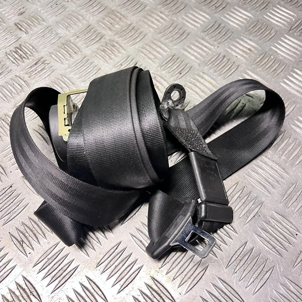 Audi TT Mk1 8N Coupe RHD Driver Front Seat Belt 1999-2006 8N8857706G