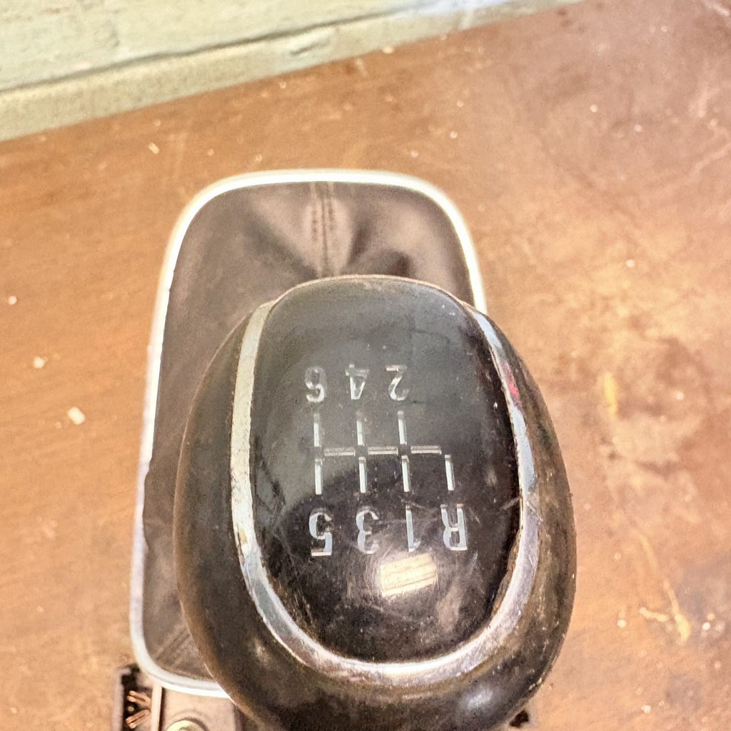 VAUXHALL INSIGNIA GEAR SELECTOR 55563829 6 SPEED STICK 1.8 PETROL A18XER 2011