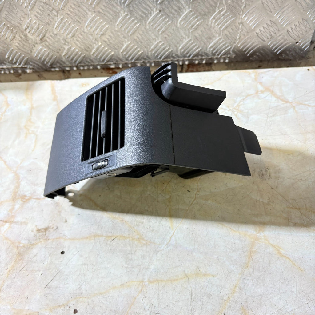 Mercedes Sprinter W906 Left Dash Air Vent Heater A9068300654 2006-2017