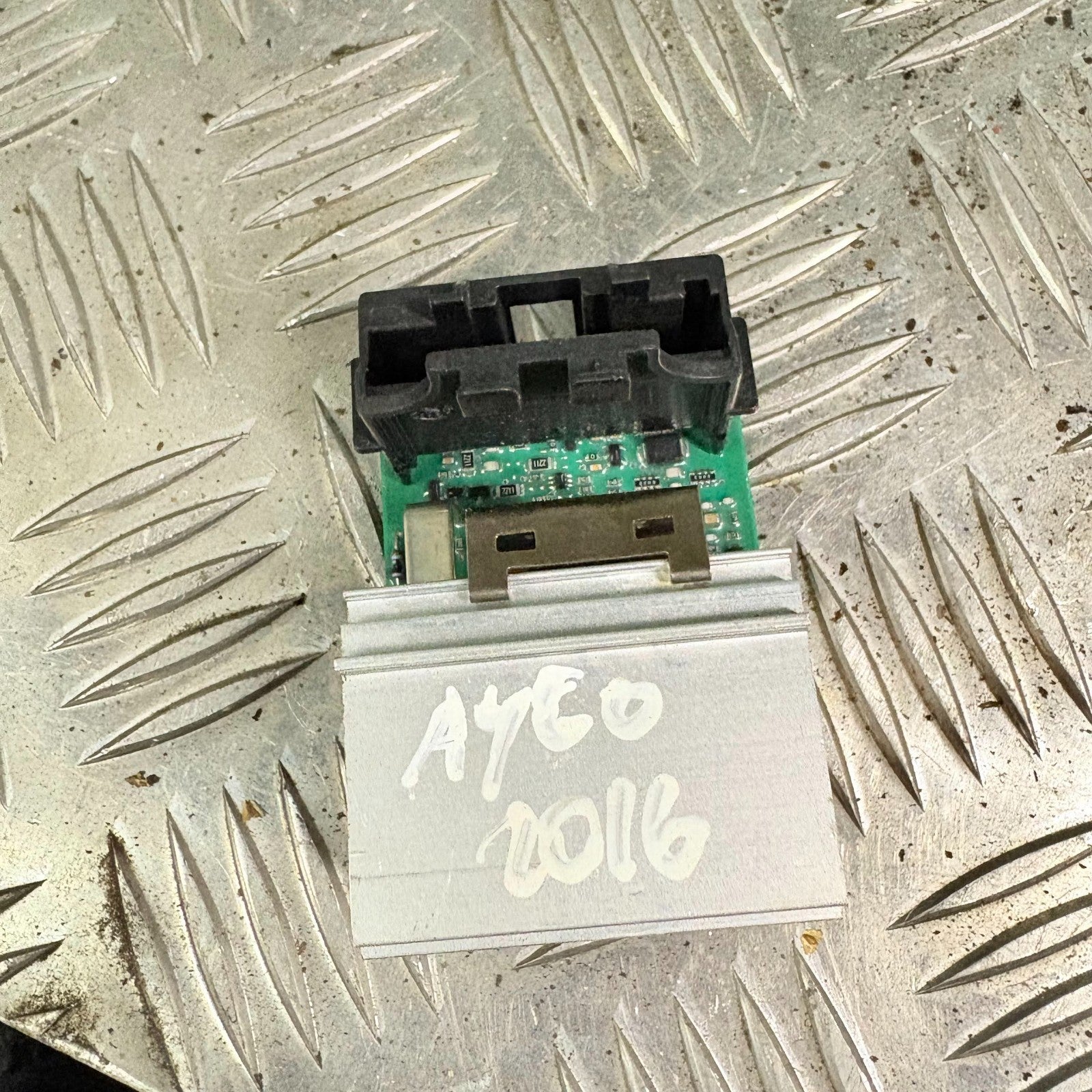 Toyota Aygo Mk2 2014-2022 Heater Blower Motor Resistor Fan Speed VLCL-29DC11N