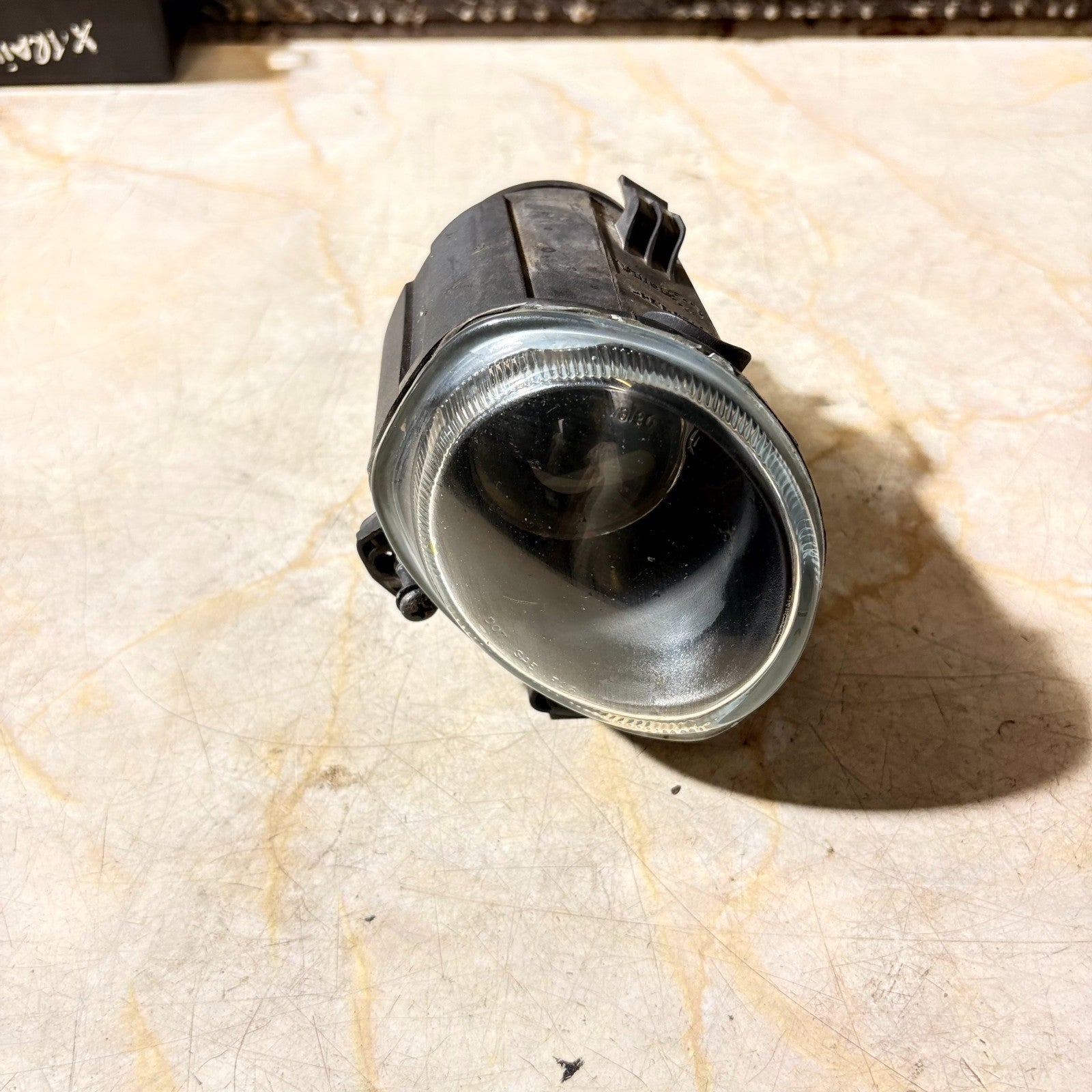 1999-2006 BMW X5 5 Door 4x4 DRIVERS SIDE FRONT RIGHT FOG LIGHT