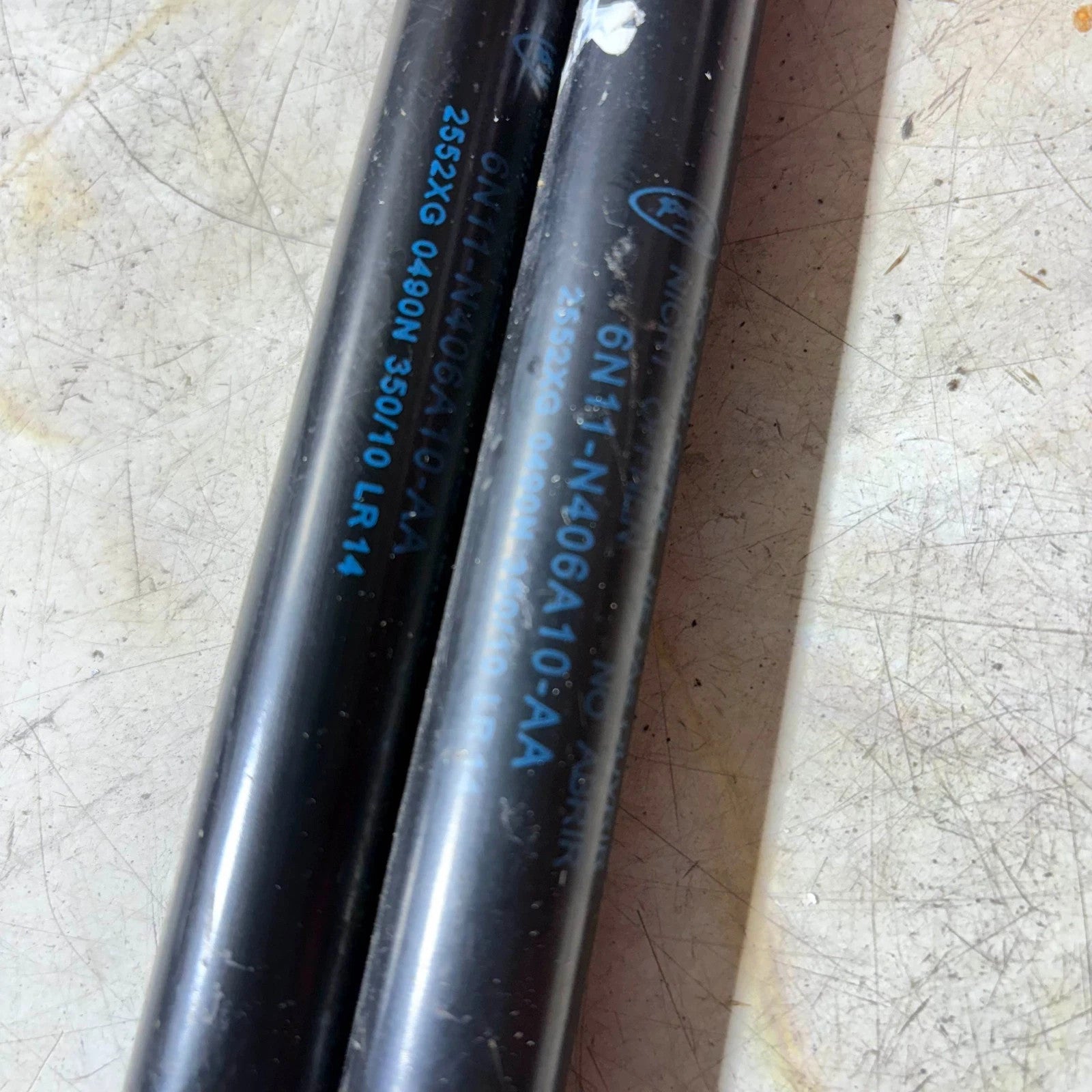 FORD FUSION MK1 TAILGATE STRUTS 6N11-N406A10-AA 2006-2012